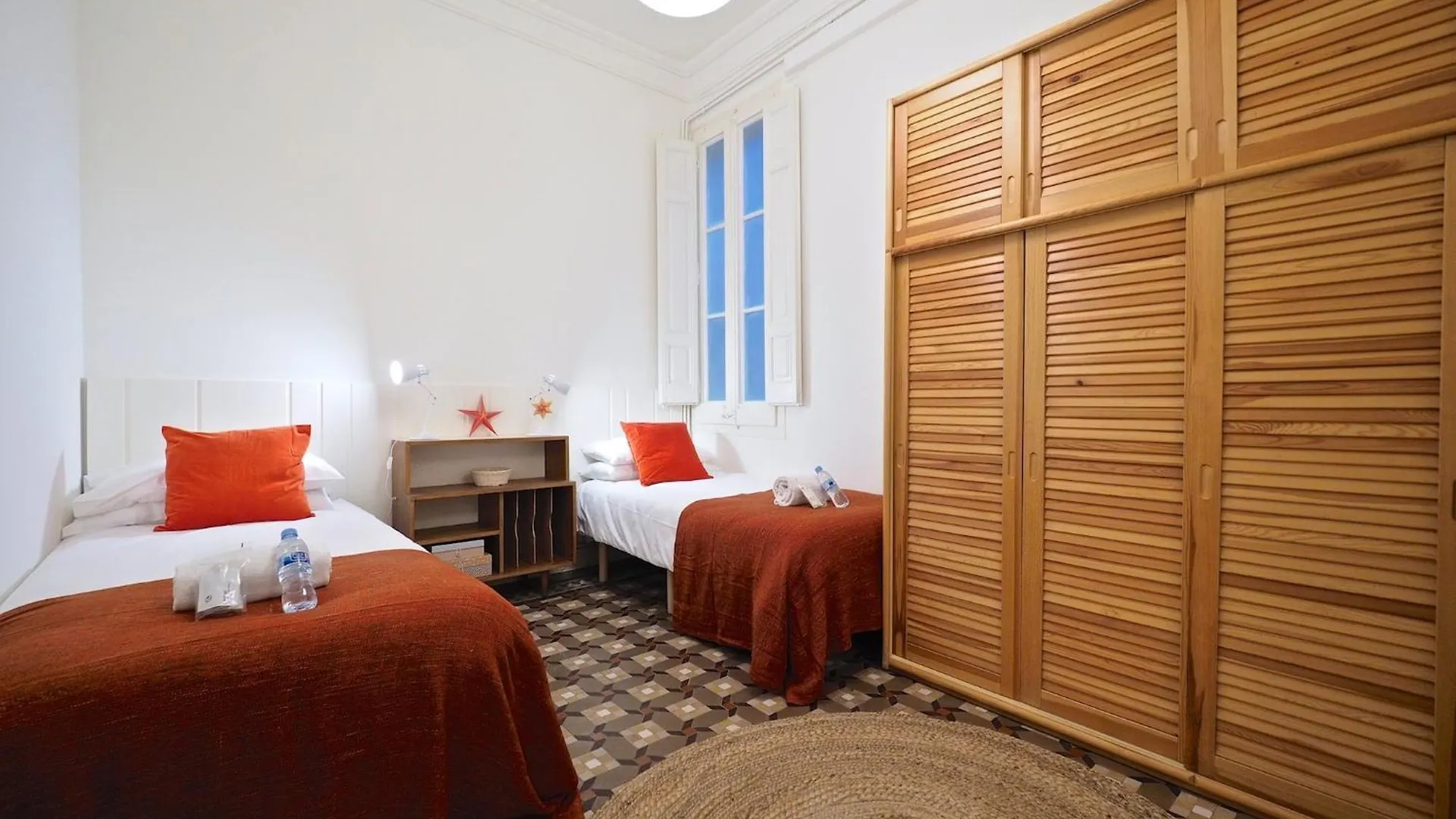 Apartment Suites4Days Placa Catalunya Design Barcelona